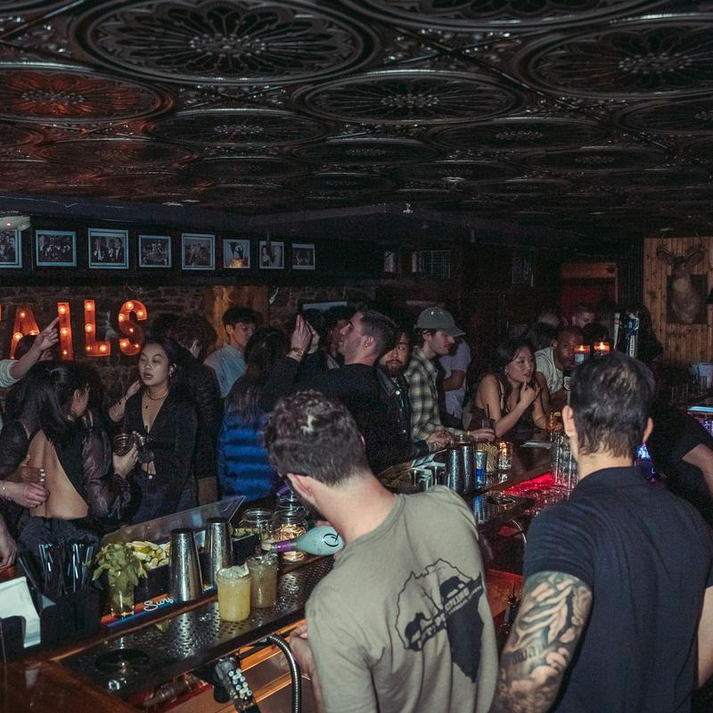 Drinks and a busy bar at Juke Bar