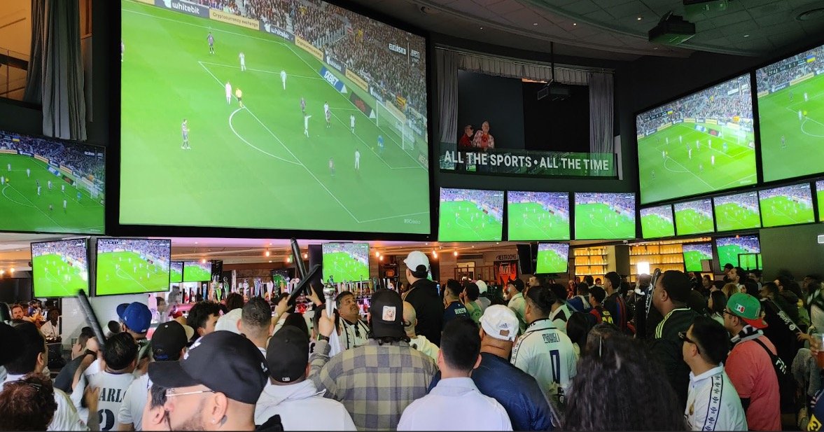 El Clásico activation detail