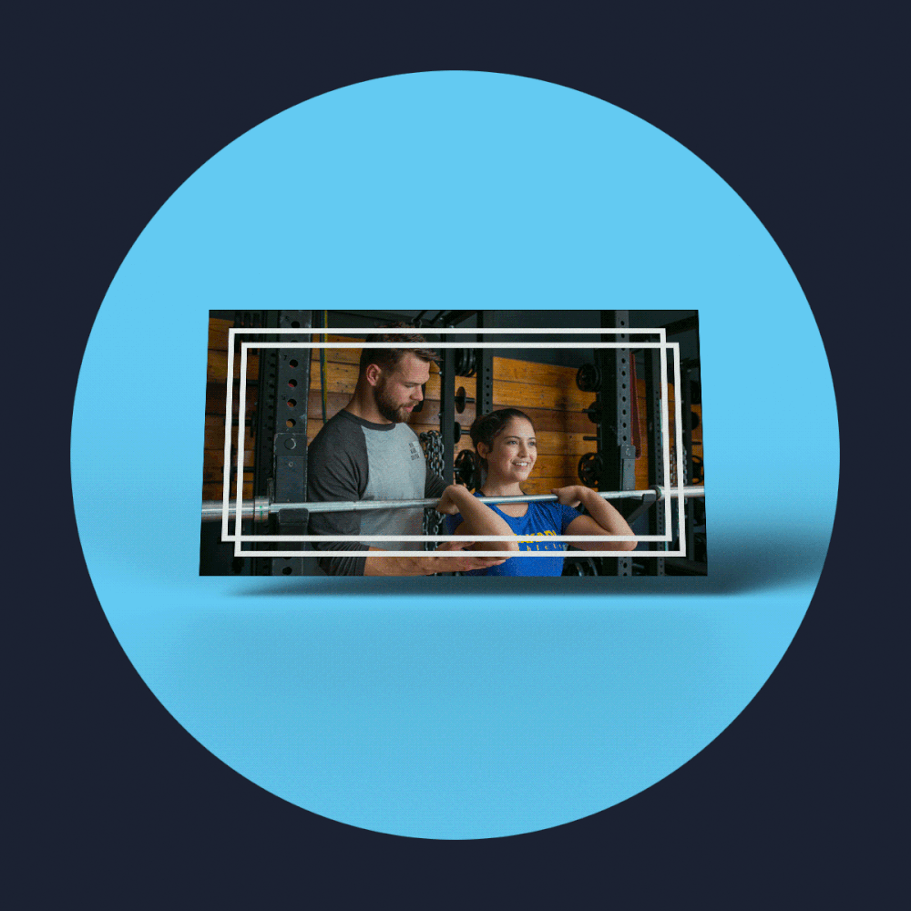 Personal Trainer selector — animated coach spotting a client inside a blue circle